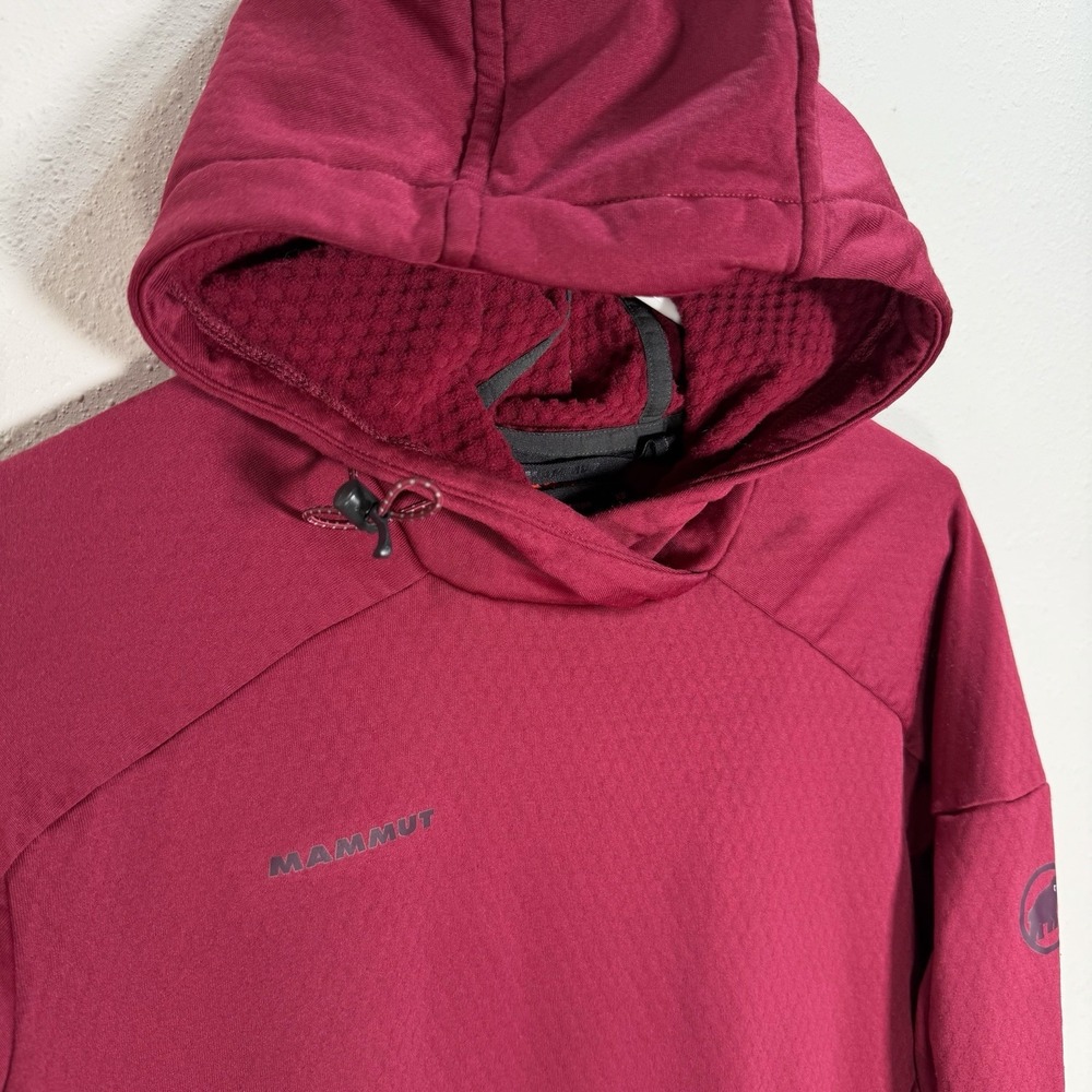 MAMMUT Hoodie Women's Sz XS Red Runbold Pullover Pocket Active Hike Run Gorpcore